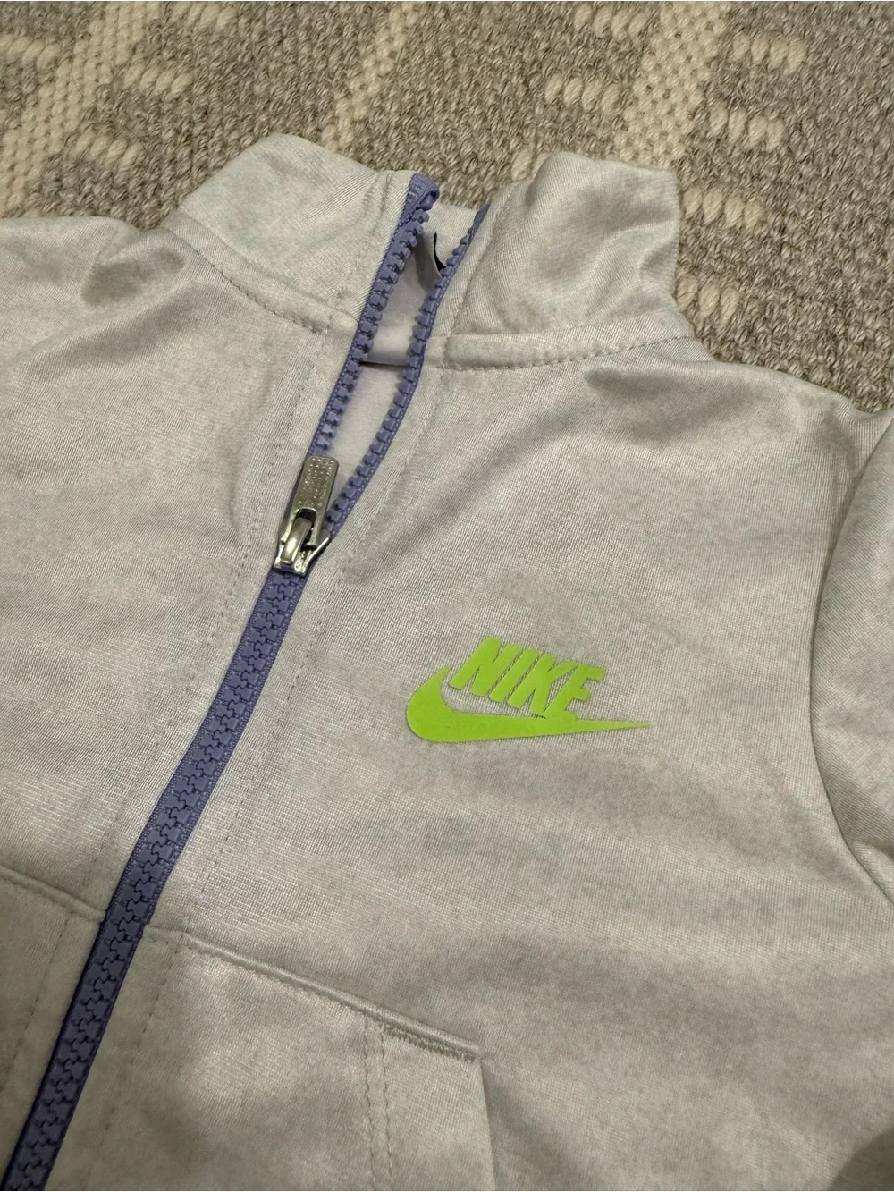 Nike Toddler Girl 2T Jacket & Blue-to-Purple Gradient Leggings Neon Logo